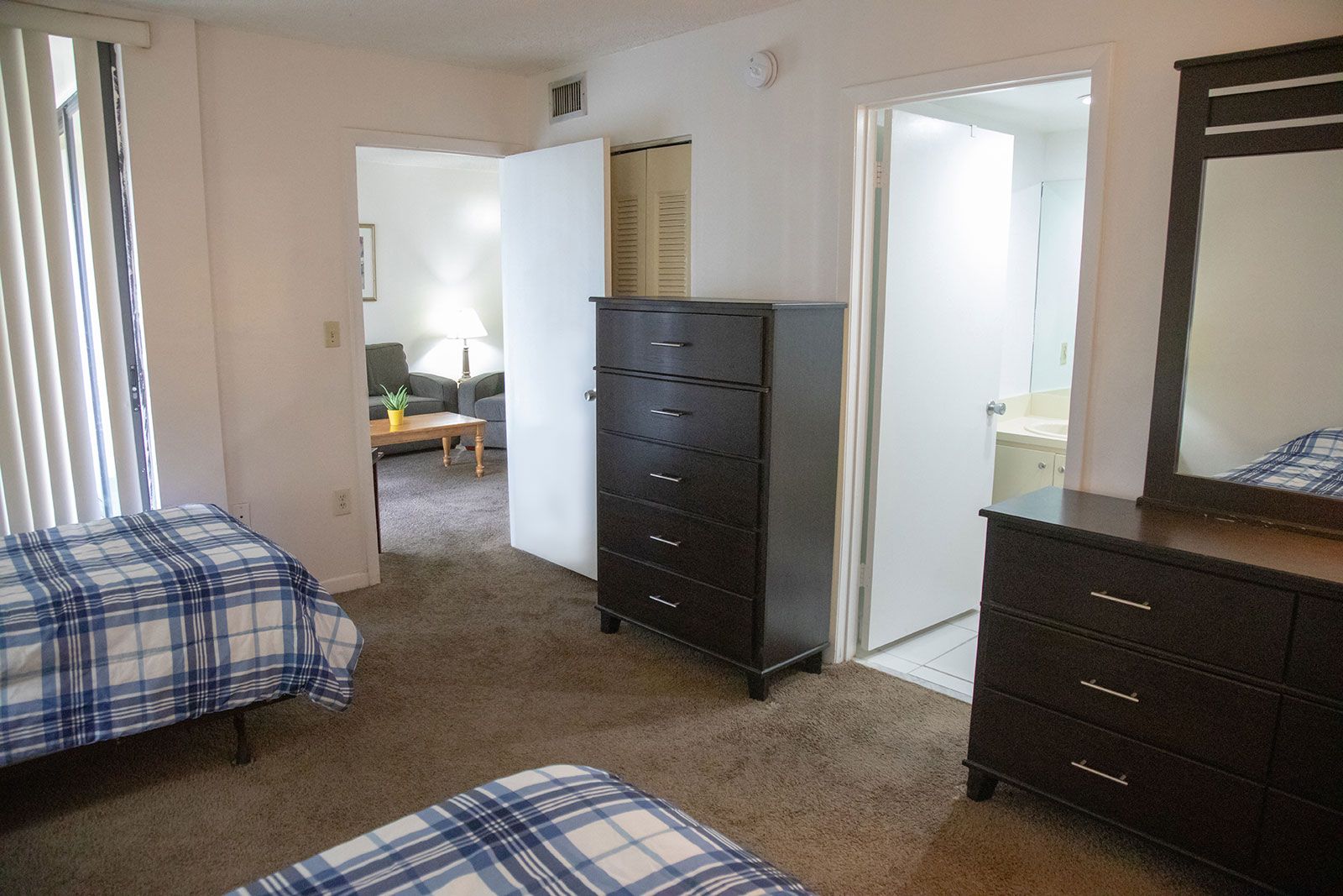 residence-bedroom